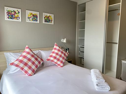 T V 412 - صورة 4