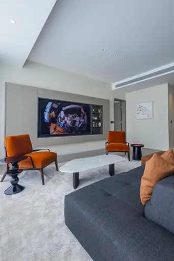 Clover Residence - Photo 3