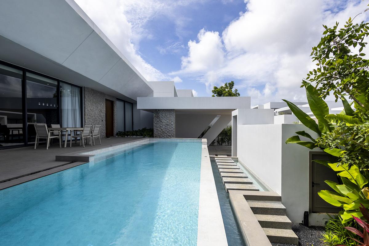 Clover Residence