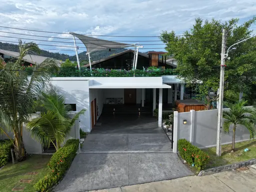 Naiharn Baan Bua - Photo 3