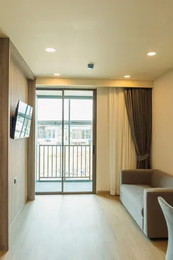 Ozone Oasis B-213 - Photo 5