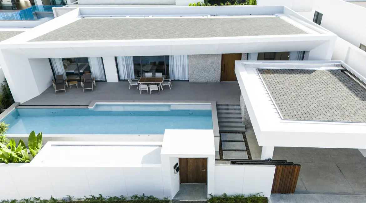 Clover Residence