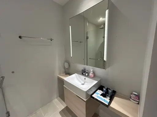 Modern Garden-View Apartment — Turnkey Investment with High Returns - Photo 2