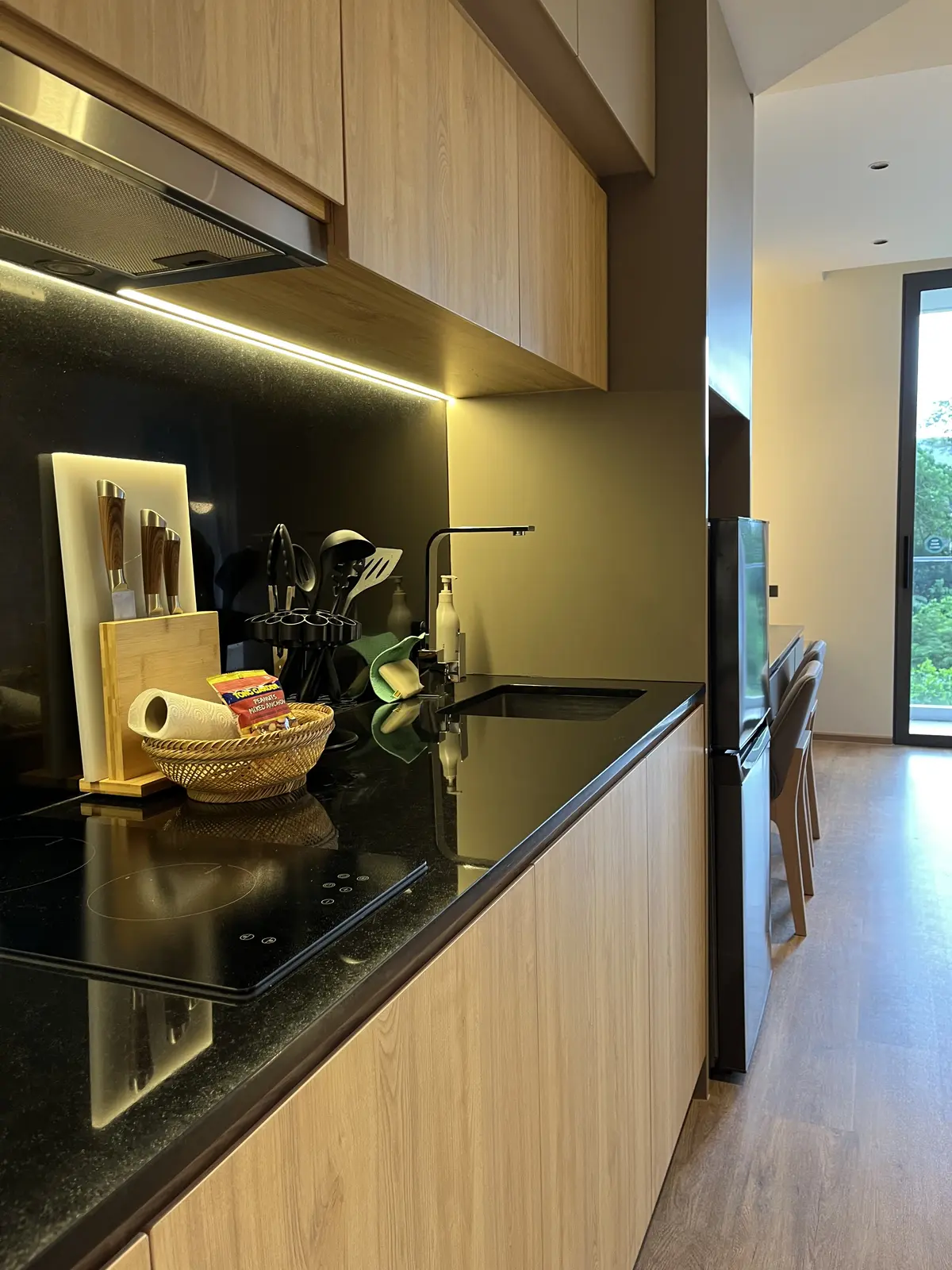 استوديو حصري بالتملك الحر في Layan Green Park Condominium – فرصة فريدة لإعادة البيع