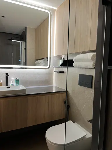Exclusive Freehold Studio in Layan Green Park Condominium – A Unique Resale Opportunity - Photo 5