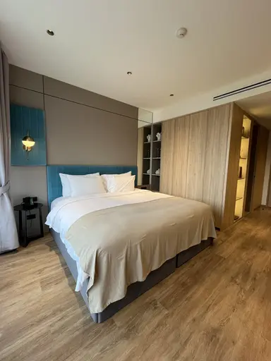 Exclusive Freehold Studio in Layan Green Park Condominium – A Unique Resale Opportunity - Photo 11