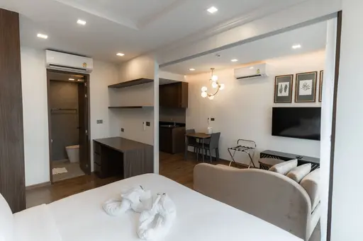 Cozy 1 bedroom Apartment  - Photo 5