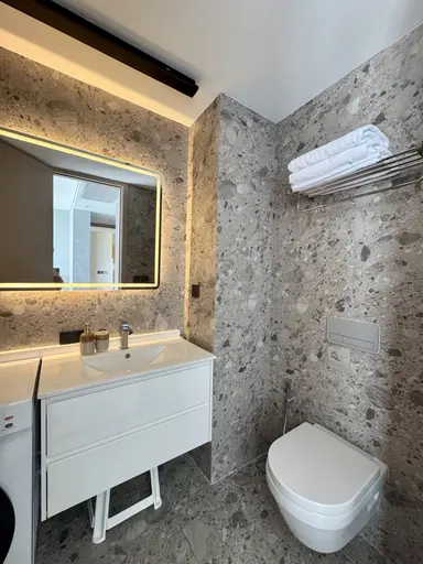 Kora Beach Resort — 2-bed corner unit, leasehold resale - รูปภาพ 4