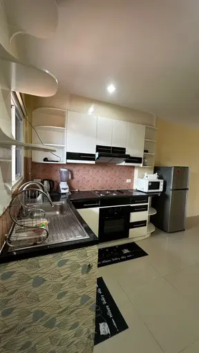 Two 1-bedroom apartments at Palm Breeze Resort, Nai Harn — auction - Photo 9