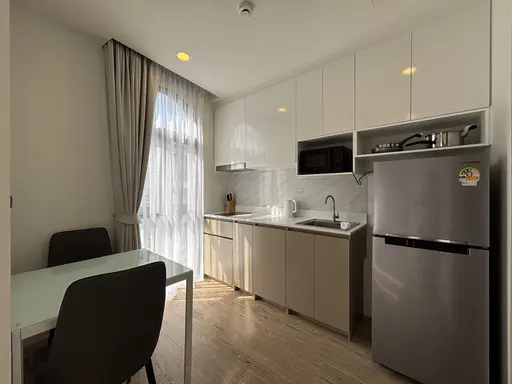 Selling an apartment at Palmetto park 703 - Photo 5
