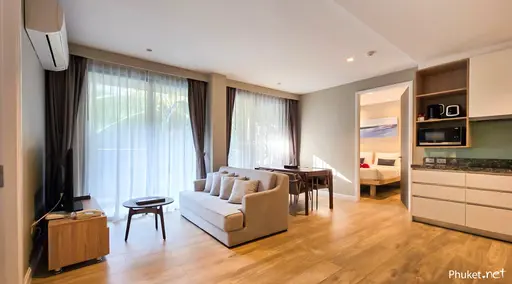 Diamond Condominium 1
