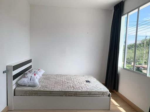 Pruksa Ville Chaofa-Thep Anusorn 1